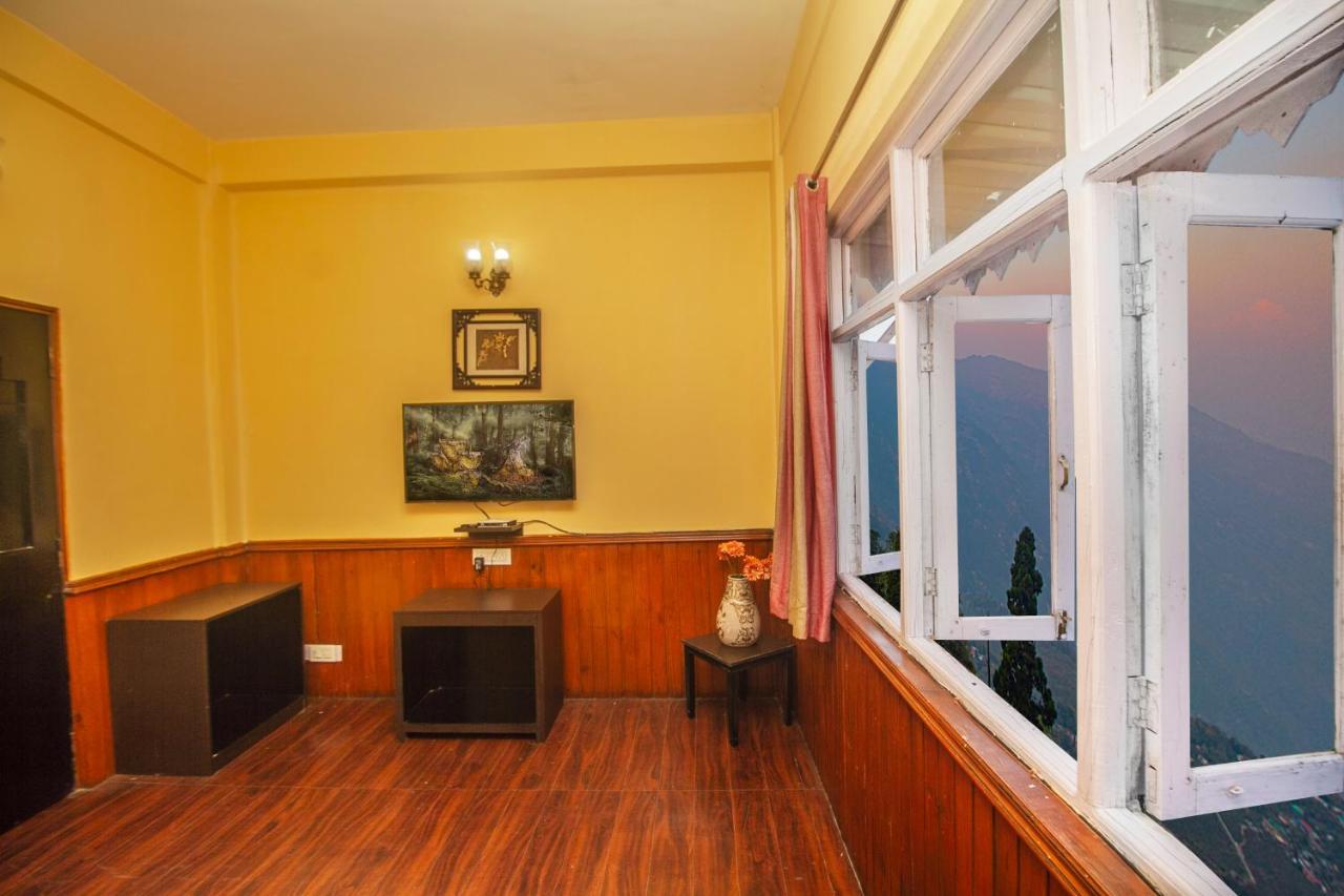 Central Gleneagles Heritage Resort Former Bungalow Of Ex-Tata Chairman Russi Mody The Mall Road Darjeeling Darjeeling (West Bengal) Exterior foto
