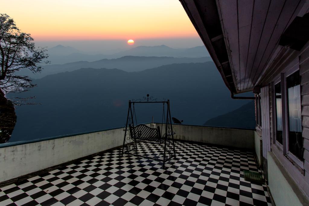 Central Gleneagles Heritage Resort Former Bungalow Of Ex-Tata Chairman Russi Mody The Mall Road Darjeeling Darjeeling (West Bengal) Exterior foto
