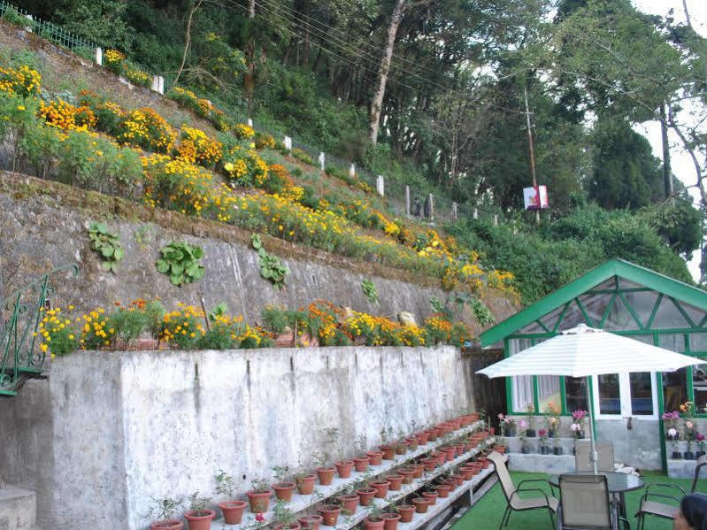 Central Gleneagles Heritage Resort Former Bungalow Of Ex-Tata Chairman Russi Mody The Mall Road Darjeeling Darjeeling (West Bengal) Exterior foto